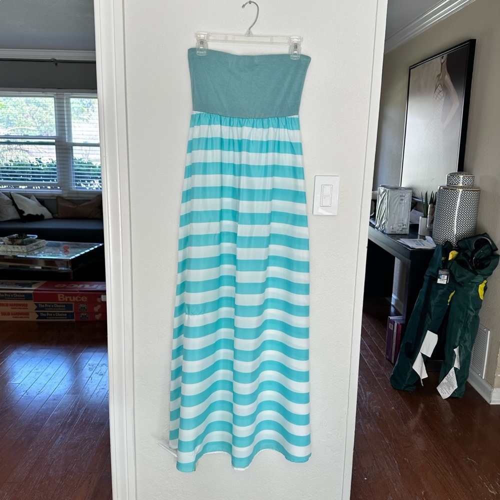 Alythea white & blue strapless striped maxi dress, Small